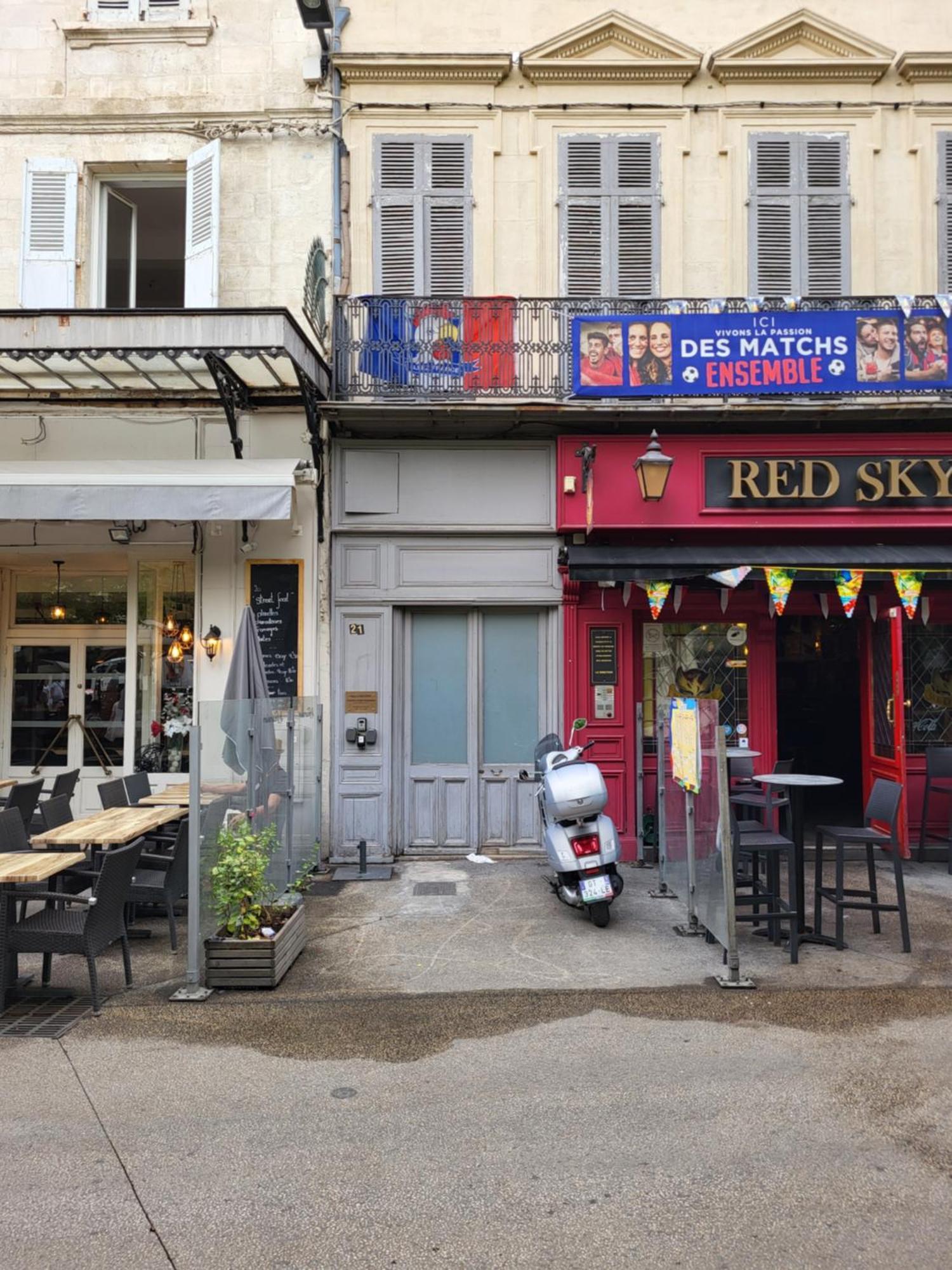 2 Pieces Avignon Intramuros Place Pie エクステリア 写真